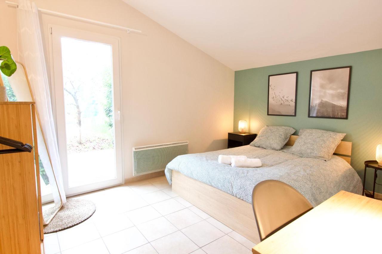 Charmante Maison Avec Piscine Quartier St James Montelimar Luaran gambar